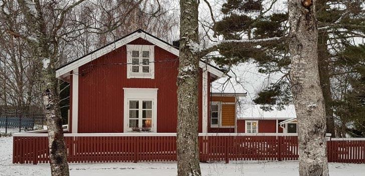 KASKINEN KORTTELIT 74 JA 137 139, KOULUN ALUE, RAKENNUSINVENTOINTI 5 Kulttuurihistoriallinen merkitys: Päärakennuksella on rakennushistoriallista,