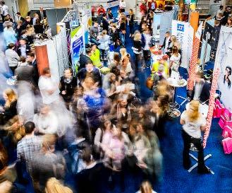 22 MIN STUDIE- OCH KARRIÄRHANDBOK MIN STUDIE- OCH KARRIÄRHANDBOK 23 Karriär personligt nätverk Stödfunktioner Fundera på och inventera vilka personer du har runt dig idag.