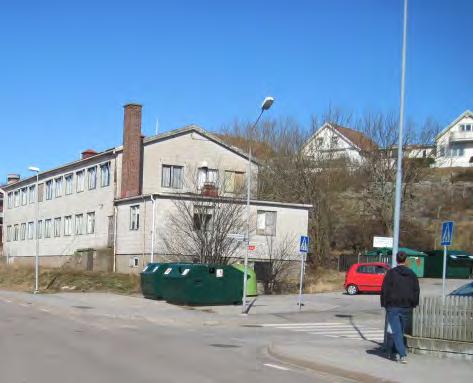 15 Trafik Vägar/Gator Förutsättningar Planområdet gränsar i väster till Ulebergshamnsvägen, väg 888, en allmän väg med statlig väghållare.