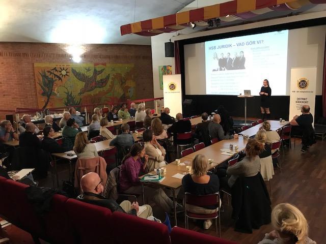 HSB Stockholms föreningsstämma beslutade att bifalla motionen med tillägget att styrelsen fortlöpande lämnar information om den digitala utvecklingen i utskotten. Motion ang. flerspråkig hemsida.