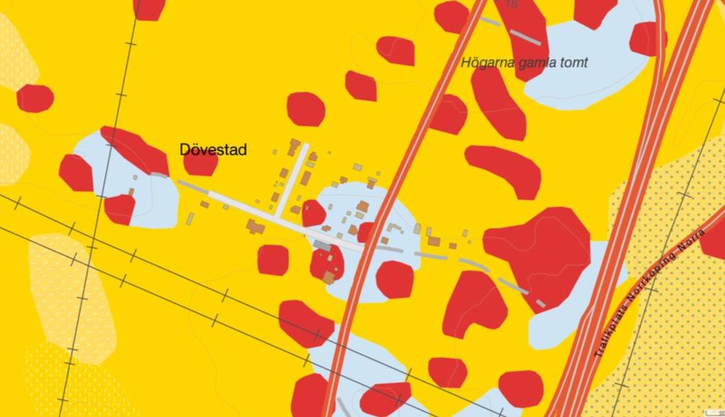 7 (13) Figur 2. En översikt över fastigheterna i Dövestad. Området består av 18 bostadsenheter och 19 fastigheter.