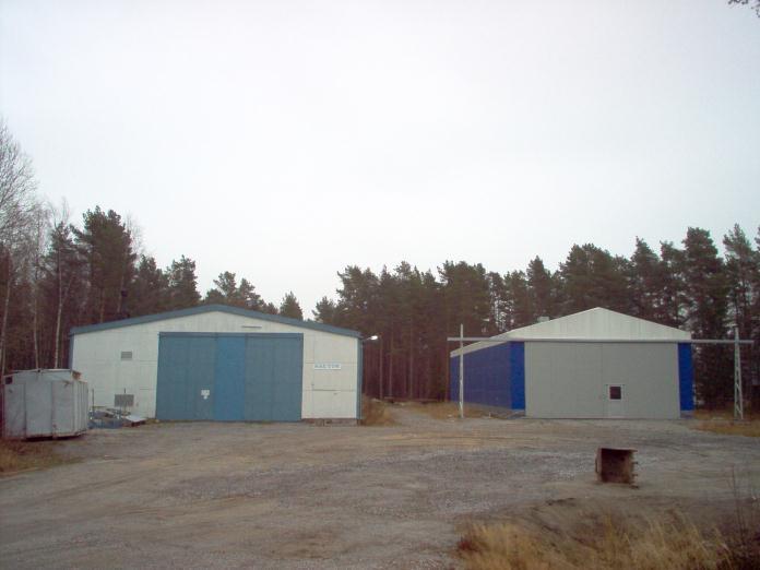 Tomtfakta: 30:0 Våningstal: 2 Byggnadstid: 1990 2000 Våningsyta: (m 2 ): ca 3560 m 2 Byggnadstid: 1960 Våningsyta: (m 2 ): Bra ca 1360 m 2 Objekt 3