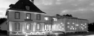 Jahresprogramm der Südpfalz Therme gibt es wechselnde Themenabende, bei denen Länder oder Regionen aus Europa und dem Mittelmeerraum zu Gast sind, mit denen die Südpfalz kulinarische oder