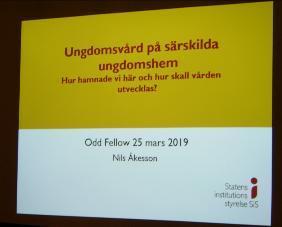 även medlem i två läger!