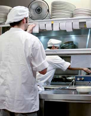 Livsmedelskontakt, lagar i USA Vilka lagar för livsmedelskontakt i USA måste följas? The Food and Drug Administration (FDA) är tillsynsmyndighet för läkemedel och livsmedelstillsatser i USA.