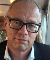 Fritiden tillbringar jag gärna på havet och i Stockholms vackra skärgård, då segling är ett stort intresse. CARL BERGSTEN, nyval 2 år Jag har nyligen flyttat in i Brf Fältöversten.