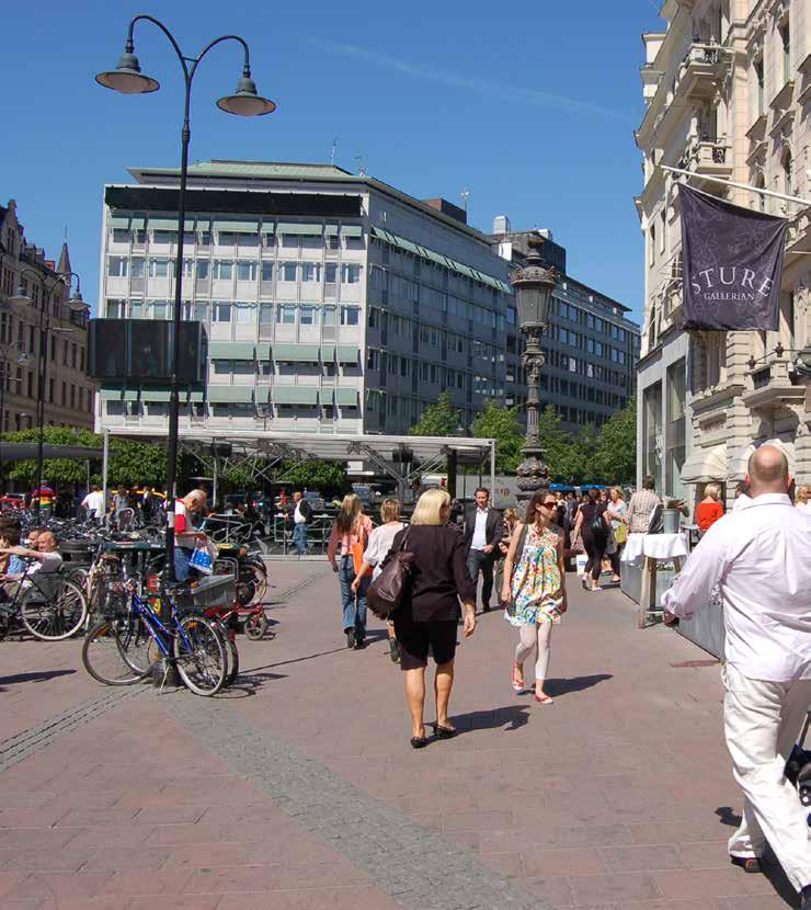 1. STOCKHOLM STUREPLAN 8,12 STADSLIVSBETYG 31 000 BESÖKARE PER DAG 300 VISTANDE PER TIMME Älskar att vara här, det är