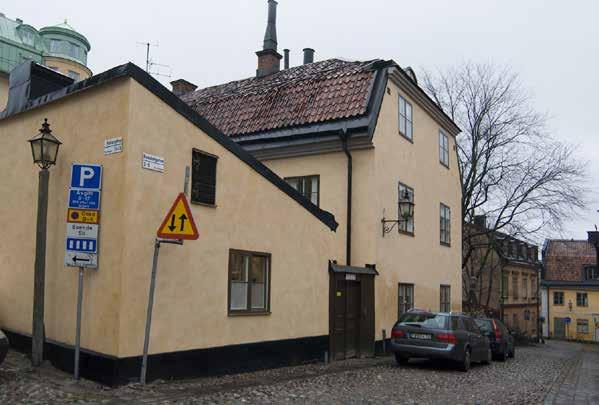 RODDARGATAN 3 MED GAVEL MOT GATAN OCH NÄRMAST LÄNGAN FRÅN 1834. FOTO J. MALMBERG.