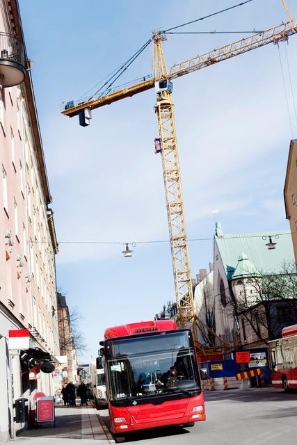 Vägledning om buller inomhus och höga ljudnivåer Buller i olika miljöer och situationer Fasta installationer Industrier och andra verksamheter Grannar Vindkraftverk Motorsportbanor* Skjutfält och