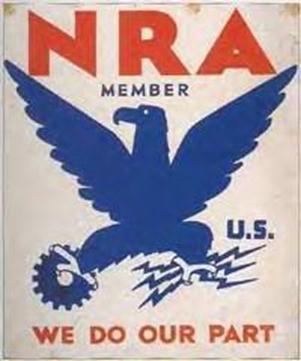 Blue Eagle. Källa: Wikimedia [3]. I likhet med Goebbels skapade FDR ett amerikanskt propagandaministerium samtidigt som han på olika sätt begränsade pressfriheten.