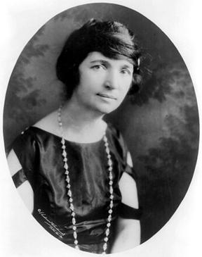 Margaret Sanger. Källa: Wikimedia [1]. I likhet med andra eugeniker betraktade Sanger samhället som en organism.