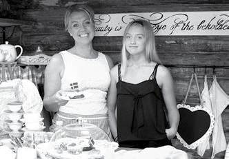 Här var det fika Fredag 19 juli söndag 28 juli!! Kom och testa Saras fantastiska fika! 11-16 Oppigårdsladan hos Sara i Östansjö (4) Här finns gott & billigt dagsfärskt hembakat fika i skön miljö.
