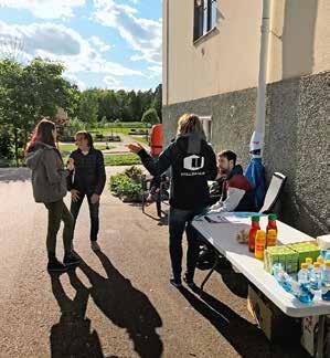 - Syftet är att få möta hyresgästerna på plats i bostadsområdena för att prata om hur de trivs hos oss och vad vi som hyresvärd kan göra för att de ska trivas ännu bättre, säger Jimmy Robertson, ny