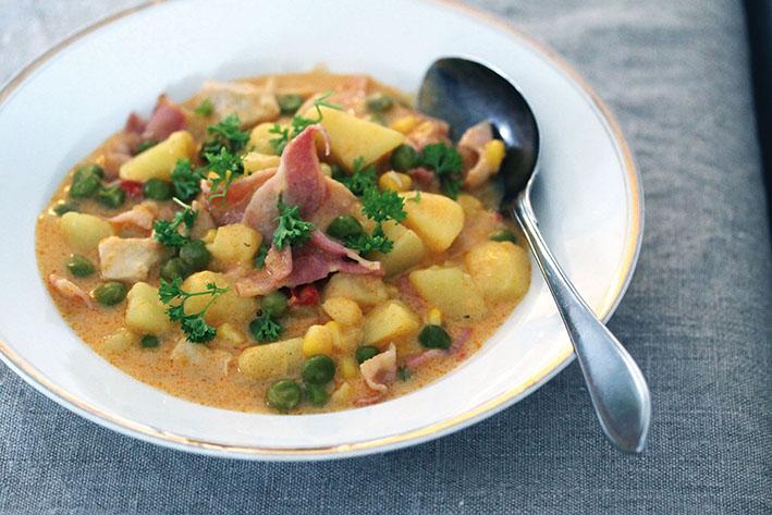 Chicken chowder: amerikansk kycklingsoppa (4 port.) Det här är definitivt inte den mest prestigefyllda soppan jag skapat, men den är enkel att göra och en omtyckt vardagsrätt!