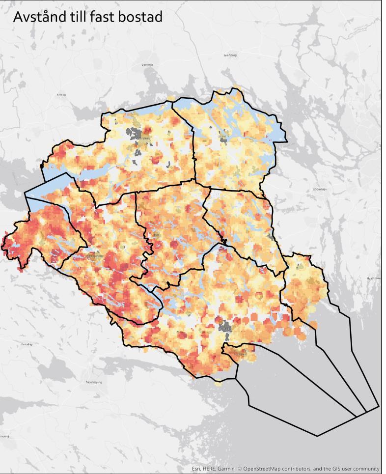 procent, av ägarna är folkbokförda i Stockholm. Lokalbefolkningen i Oxelösunds kommun är här till ett lägre antal av ägarna, med 12,9 procent.