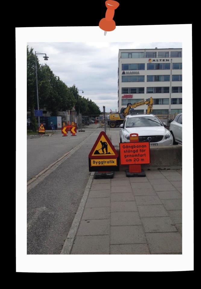 Fysiska åtgärder i utemiljön kan ha stor påverkan på hur vardagslivet fungerar. Gång- och cykelbanor och vägar bör inte blockeras av snöhögar, vattensamlingar, skräp eller byggmaterial.