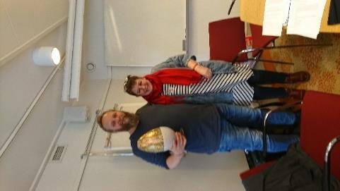 Läs mer på vår hemsida www.sverigesforeningar.se Emil Lundkvist avtackades för sin tid i styrelsen.