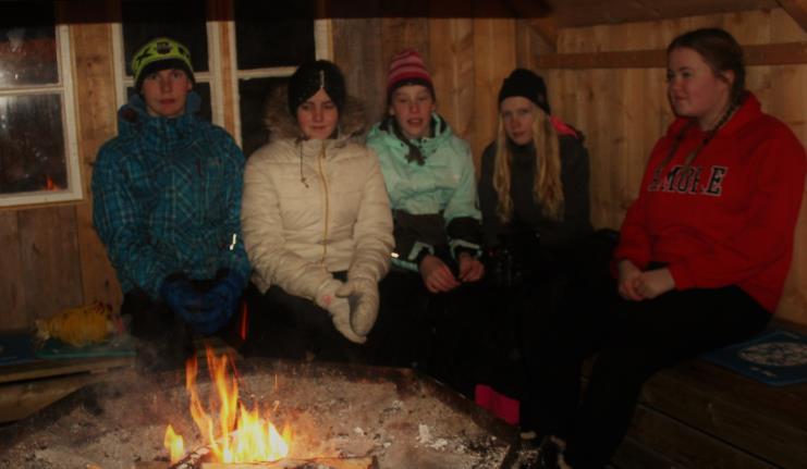 Kårstämma, 31 oktober Höstens kårstämma hölls vid scoutstugan. Först en kul organisationstävling.
