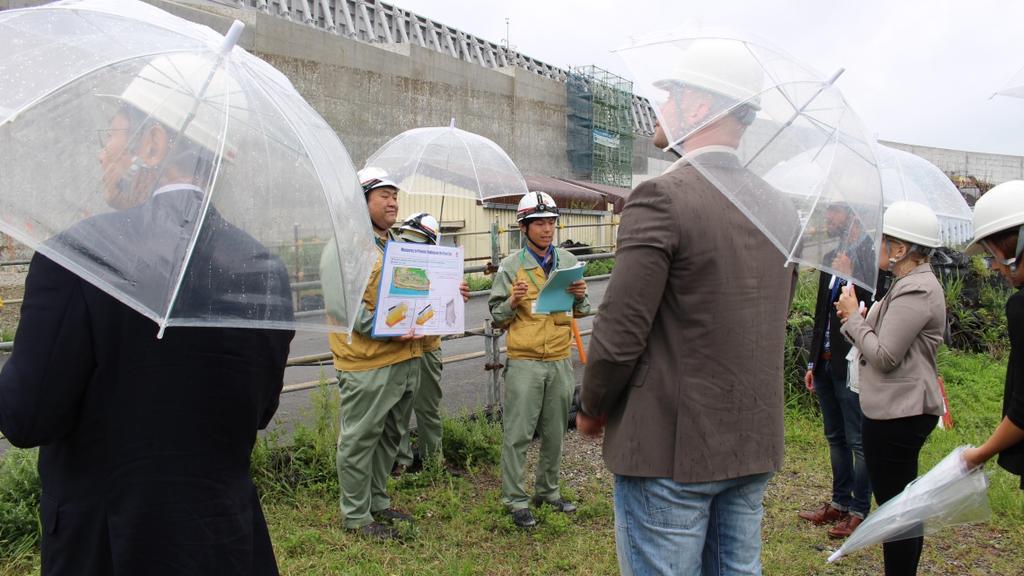 Hamaoka Efter Iwaki och vårt besök i Fukushima tog vi tåget tillbaka till Tokyo för att tidigt nästa morgon fortsätta vår resa mot vårt nästa studiebesök på Hamaoka Nuclear Power Station (NPS).