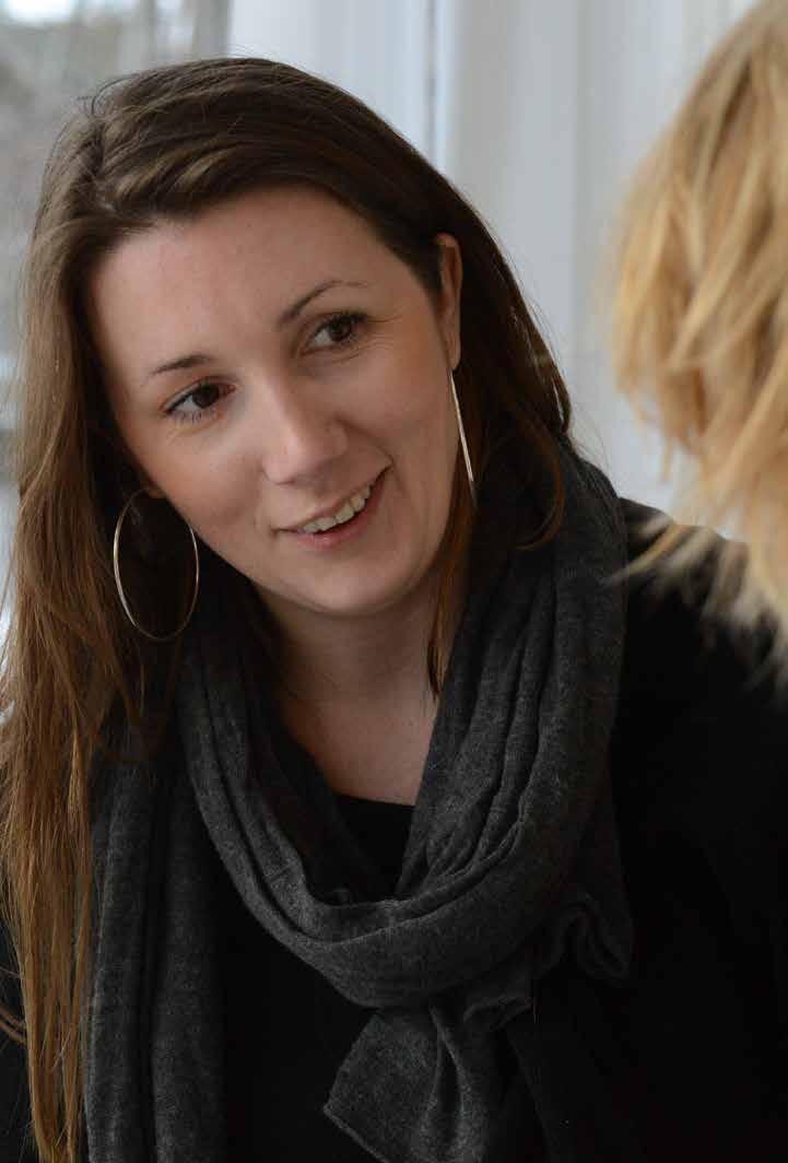 Neuro i korthet Neuro är en intresseorganisation specialiserad på neurologi. Vi vill göra livet lättare för alla som lever med en neurologisk diagnos.