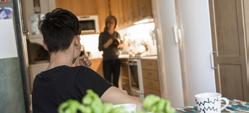 Det handlar om ungdomar som är 18 år eller som blivit uppskrivna i ålder av Migrationsverket.