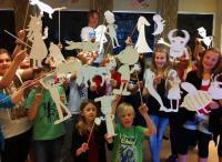 PYGMÉTEATERN Workshop i skuggspelsteater Idén bygger på att skådespelare och publik möts och skapar tillsammans.