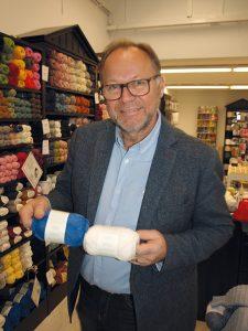 Springpojke med långa arbetsdagar Under sina fyra och ett halvt år som försäljningsrepresentant för Sandnes Garn har Stephan Nyman byggt upp försäljningen i Finland.