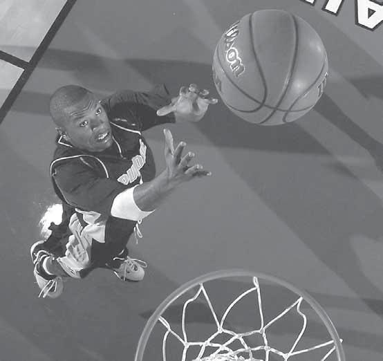 1 Gordon Watt R-Junior 6-6 225 Forward Evanston, Ill.