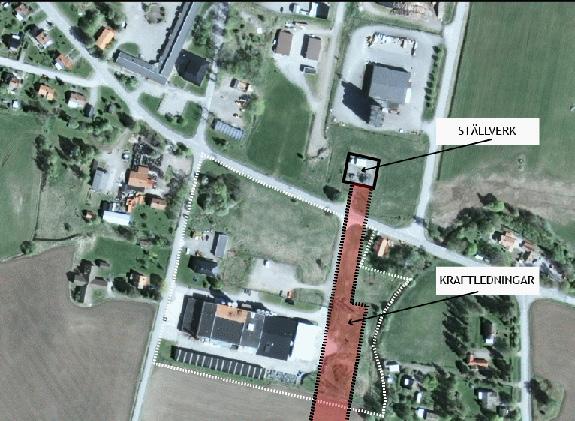 och buskage. Detta grönområde utgör bland annat en avskiljande och delvis bullerdämpande funktion mellan industriområdet och omgivningen, i synnerhet mot Lekebergsskolan.