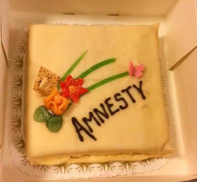 SE Ungdomsrådet är ett nätverk av unga aktivister från olika orter som är med och planerar och genomför regionala och nationella ungdomsträffar, träffas för att göra Amnestys ungdomsaktivism bättre