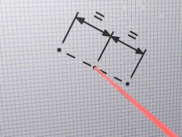 Gör en tredje markering på målet vid halva avståndet mellan första och andra markeringen. 8.