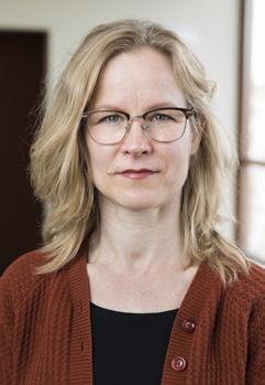 Under seminariet diskuteras frågor kring vad samhället kan göra för att minska känslan av utanförskap bland äldre, samt vikten av utbildning och förekomsten av icke-digitala alternativ.