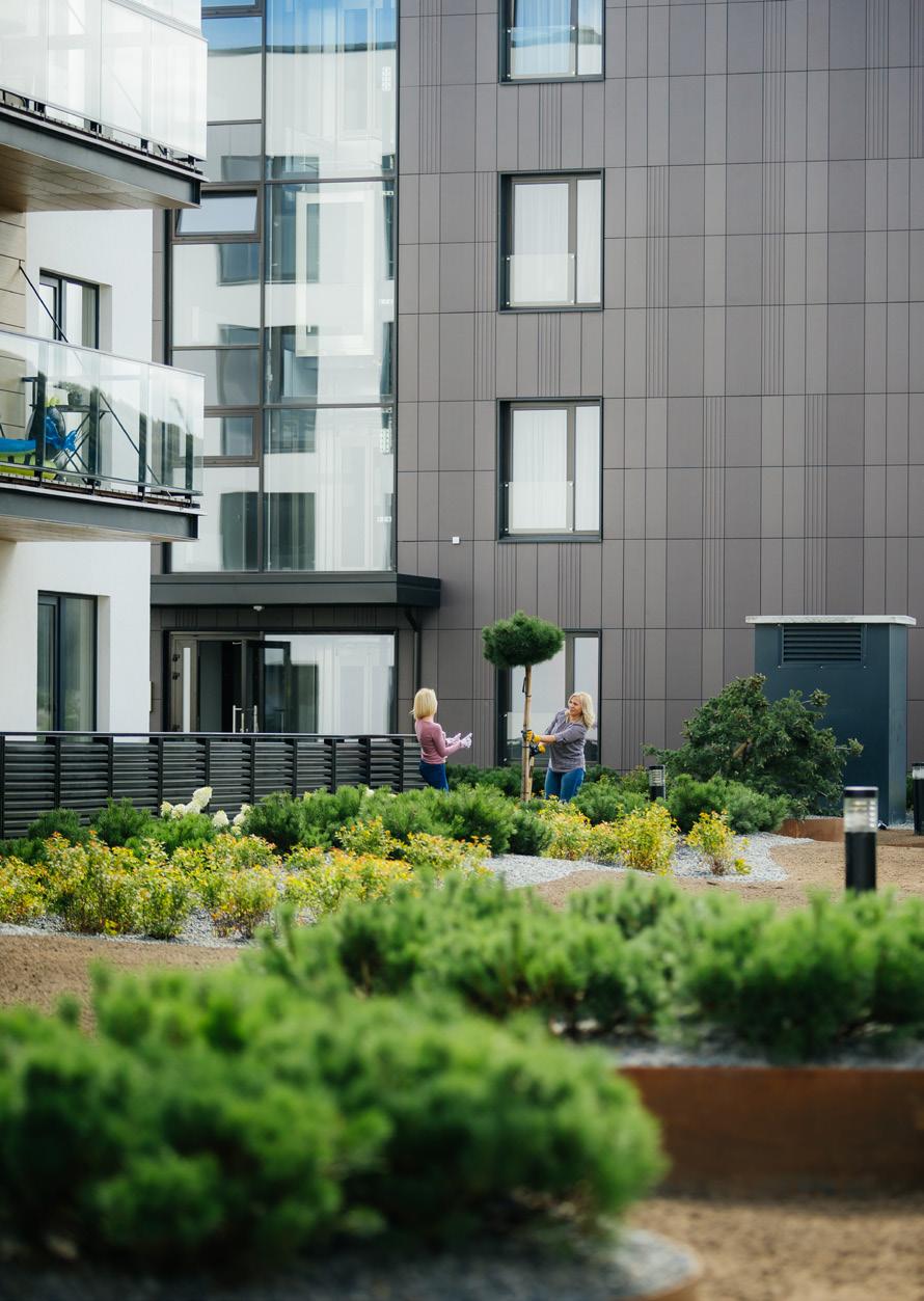 3.7 RELATIONEN TILL MILJÖN Vi strävar efter att minska påverkan på miljön från vår och våra entreprenörers verksamheter.