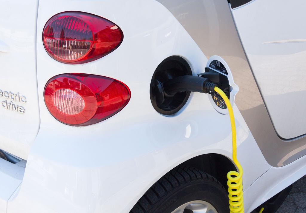OLPAELER Alla parhus i v. Danmark utrustas med solcellspaneler som genererar elektricitet.