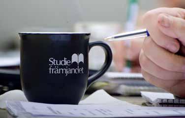 Bland de löpande uppgifterna kan nämnas: Intern fördelning av statsbidraget samt granskning av statsbidragsberättigad folkbildningsverksamhet.