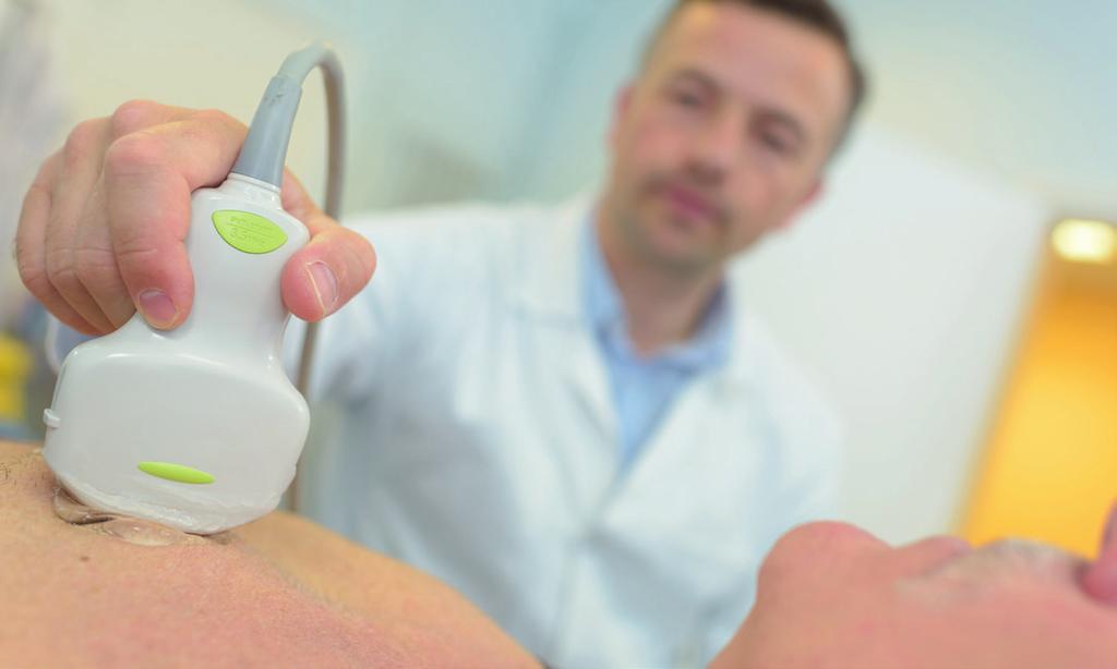 Två forskare berättar Hur bedriver du din forskning? Vi har tillgång till stora patientmaterial som insamlats under flera decennier och som utgör en viktig grund för forskningen.