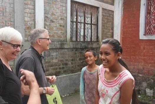 Möjlighet att besöka skolan och ditt fadderbarn: Genom Swed-Asia Travels har du möjlighet att när du så vill besöka K.B Academy vare sig du har ett fadderbarn eller inte.