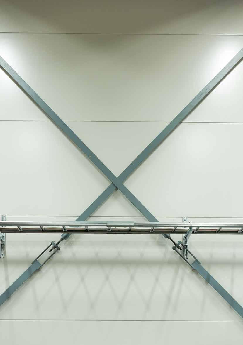 Årsredovisningens undertecknande Huddinge den april 2015 Anna Wränghede Styrelseledamot Stefan Wränghede Styrelseordförande och Verkställande direktör Vår