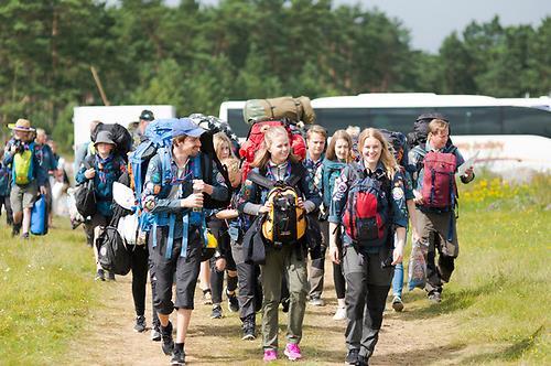 fläckar Vad gör vi med överfulla scoutkårer som