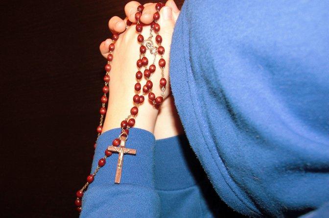 Gör så, det är Guds vilja i Kristus Jesus. Släck inte anden, förakta inga profetior pröva allt. Ta vara på det som är bra. 1 Thess.