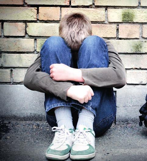 I vilken miljö får människor svårare att hantera motgångar? 2. Vilka egenskaper har de som hanterar motgångar bättre? 3. Hur gör de som övervinner motgångar i stället för att brytas av dem?