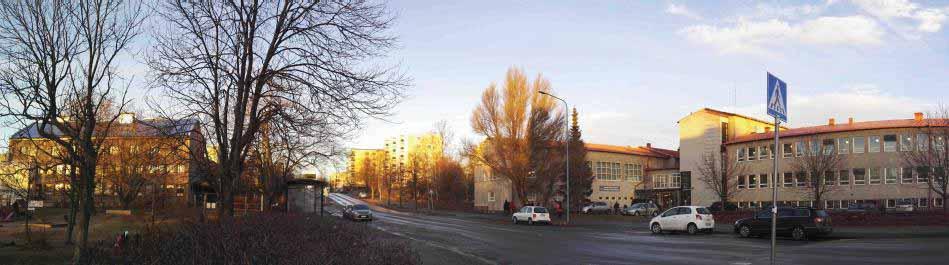 Koulutalo muodostaa yhdessä Halmstadintalon kanssa sodan jälkeisestä arkkitehtuurista kertovan edustavan kokonaisuuden.