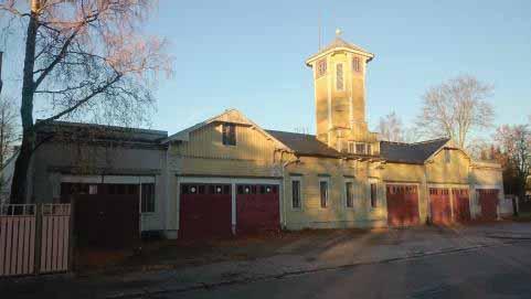 En nen nuorisotalo ja pihan talousrakennus muute in asuinkäy öön vuonna 2011. Vanha paloasema Vanha Paloasema on siirre y vuonna 1925 nykyiselle paikalleen Vuorikadulta.