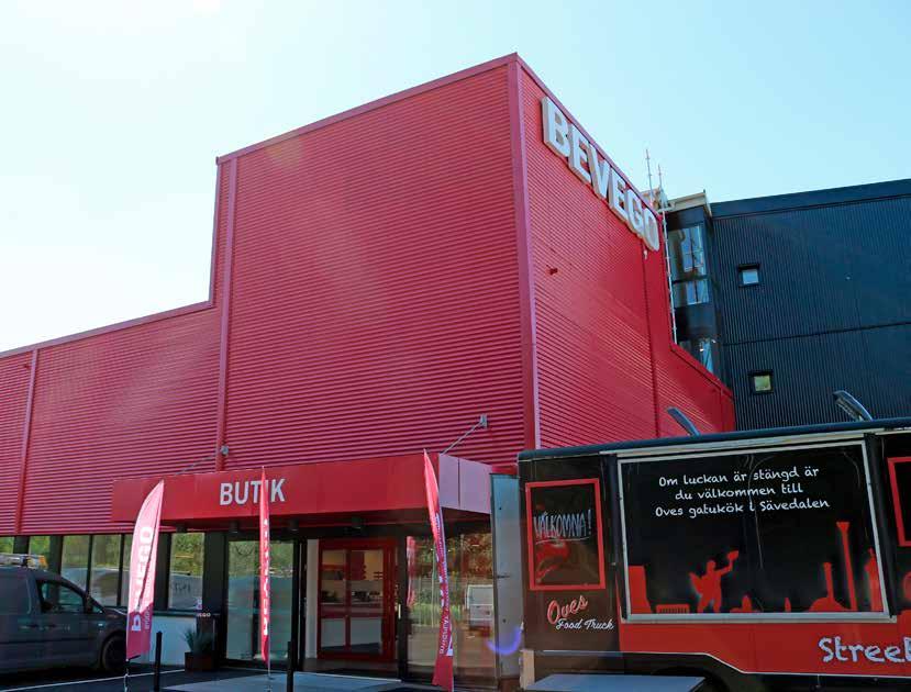 Under öppningsdagen bjöds det på lunch från Ove s Foodtruck. BEVEGOS STÖRSTA filial Den 17 juni var det äntligen dags för Bevegos senaste filial att slå upp dörrarna.