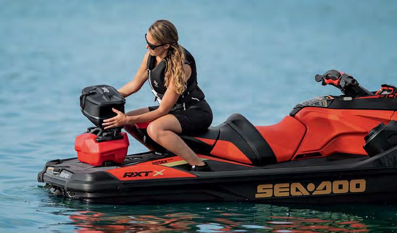 Såvida ingenting annat krävs enligt gällande lag. Andra undantag kan tillämpas. Se fullständig garantiinformation eller kontakta din auktoriserade Sea-Doo-återförsäljare.