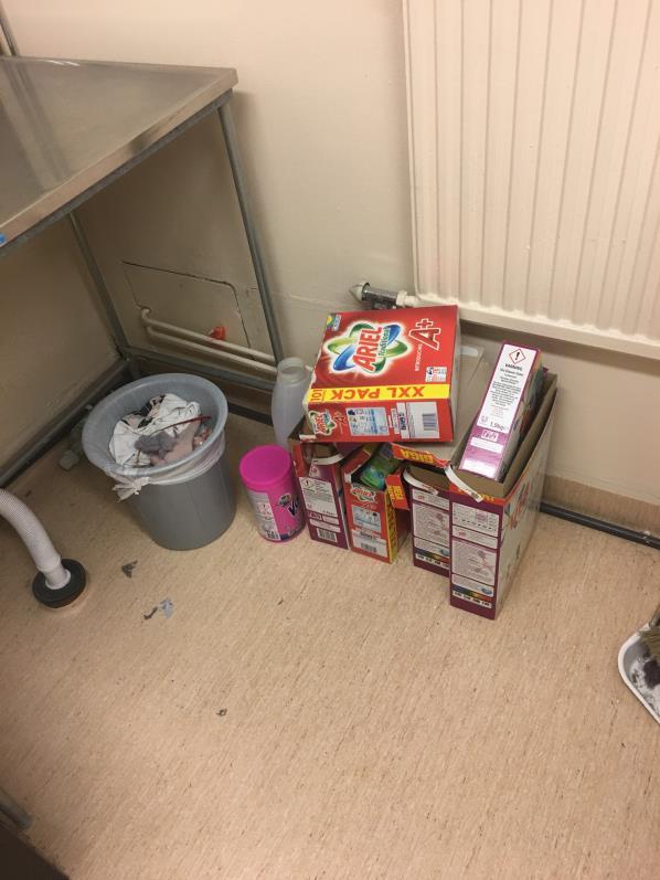 Det borde inte vara så svårt att förstå skyldigheten att lämna tvättstugan i det skicka som man själv vill se den när man kommer och ska tvätta.