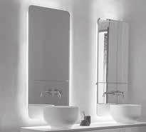El fondo o trasera interior esta forrada en espejo. os estantes están fabricados en cristal PARSO Gris de 5mm.
