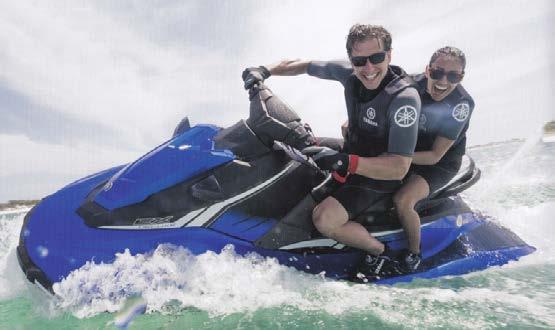 900:- - EN SVENSK KLASSIKER 405 Crescent 405 + Yamaha F6 Yamaha Waverunner EX DeLuxe Paketpris 529.000:- 95.