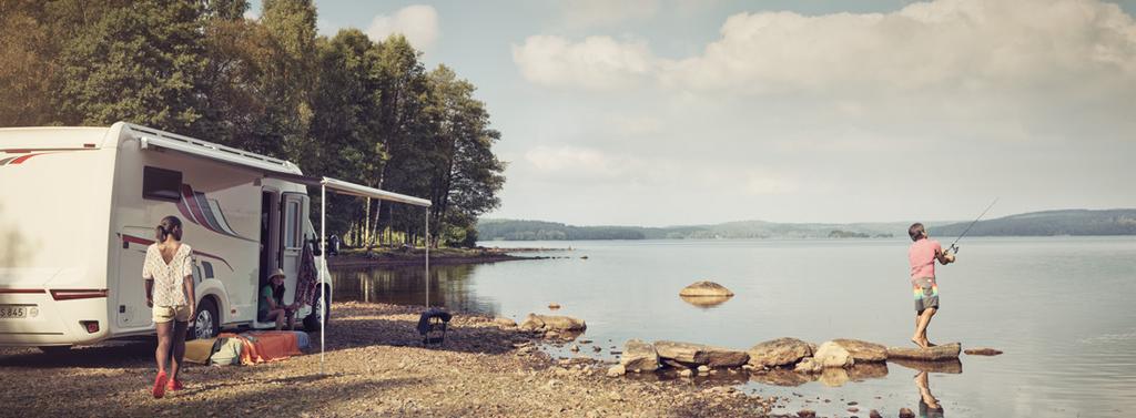 CLIMATE MARKISER BÄTTRE INSYNS- OCH VÄDERSKYDD SUNPROTECT, RAINPROTECT OCH ROLLO + Vad gör man när solen bländar, när det regnar in under markistaket framifrån och från sidorna, eller om man känner