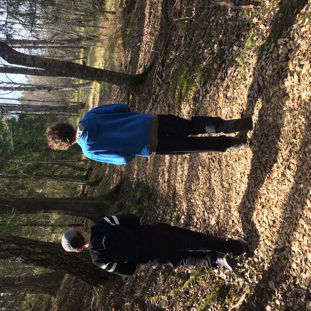 Visste du detta om allemansrätten? Du använder dig av allemansrätten när du går en promenad, paddlar kajak eller sitter på en sten och tänker.